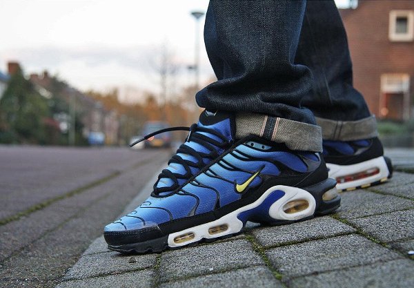 nike tn hyper blue