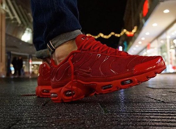 Nike Air Max Plus Triple Red - @sashhates