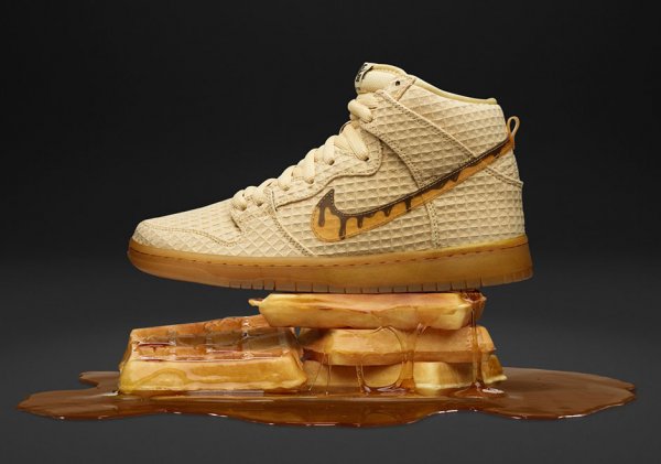 Nike Dunk High SB Waffle