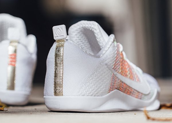 Nike Kobe XI Elite White Horse (4-1)