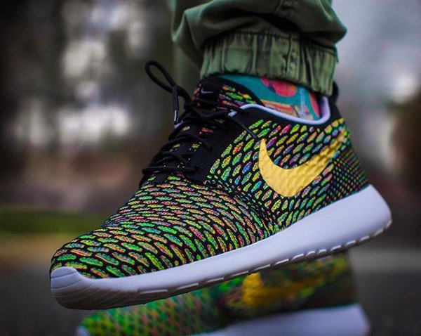 Nike Roshe Flyknit ID Multicolor - @decortez_