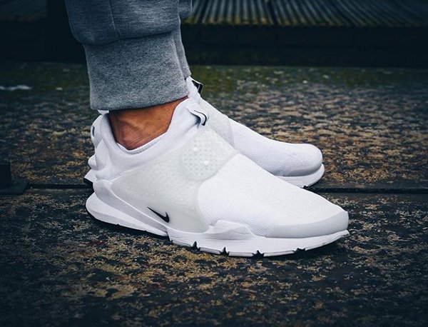 Nike Sockdart Independence Day White - @_thehightower_