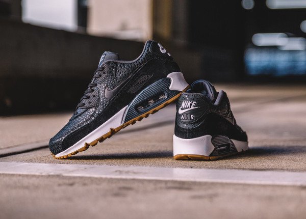 Nike Wmns Air Max 90 Premium Black Safari Gum (femme) (3)