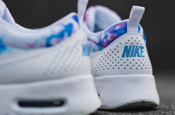 Nike Wmns Air Max Thea Print Floral Cherry Blossom Sakura (2)