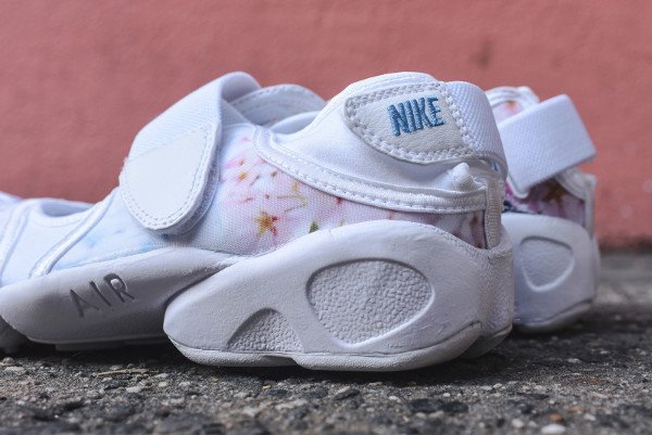 Nike Wmns Air Rift Print Floral Cherry Blossom Sakura (6)