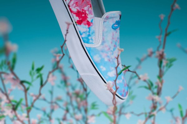 Nike Wmns Toki Slip On Print Floral Cherry Blossom Sakura (2)
