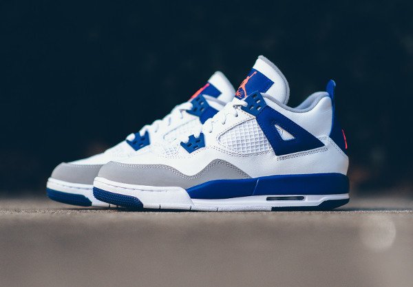 knicks jordan 4