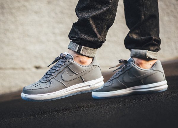 acheter Nike Lunar Force 1 '14 Low Suede Cool Grey Ice pas cher (3)