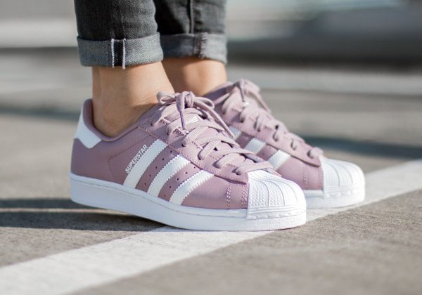 baskets adidas rose pale