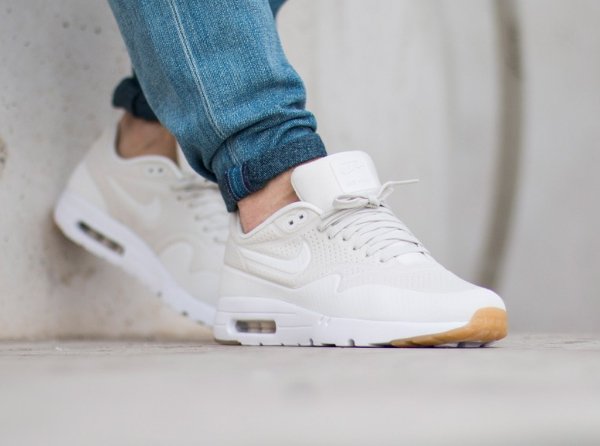 basket Nike Air Max 1 Ultra Moire Phantom White Gum pas cher (3)