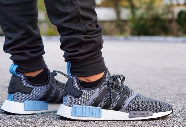 chaussure Adidas Originals NMD_R1 Knit Tonal Core Black Clear Blue (2)