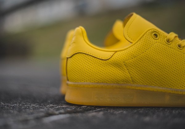 chaussure Adidas Stan Smith Adicolor jaune homme et femme (6)