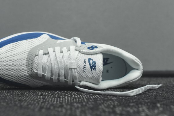 chaussure Nike Air Max 1 Ultra Essential OG White Varsity Blue (7)