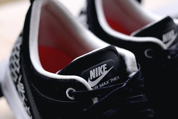 chaussure Nike Air Max Thea LOTC City New York (femme) quickstrike (3)