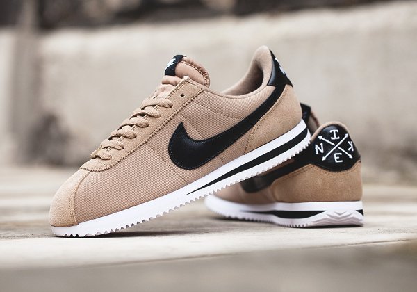 chaussure Nike Cortez Basic Premium Baseball Desert Camo quickstrike (1)