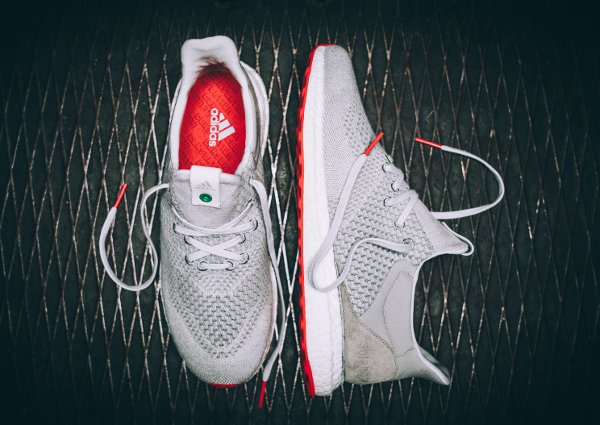 chaussure Solebox x Adidas Consortium Ultra Boost UNCGD (2)