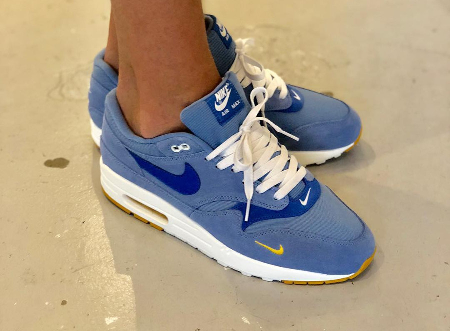 nike air max 1 premium mini swoosh blue