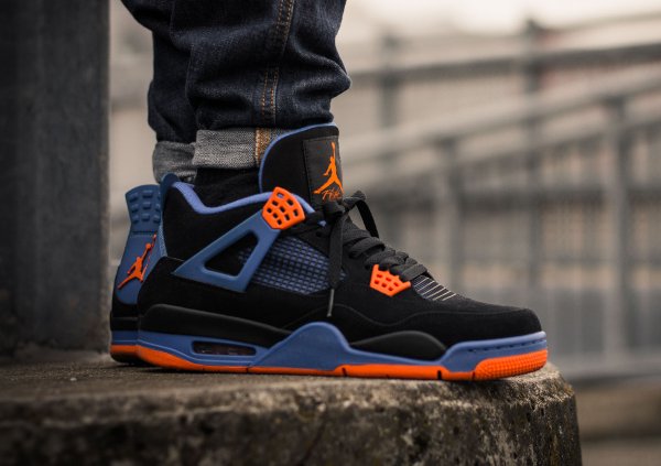 Air Jordan 4 Cavs - @willkillforkicks