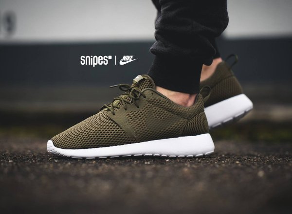 Basket Nike Roshe One Hyper BR Medium Olive (1)