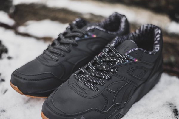 Chaussure Alife NYC x Puma R698 noire réfléchissante (2)