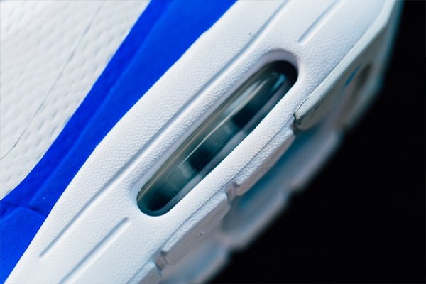 Chaussure Nike Air Max 1 Ultra Essential White Racer Blue (2)