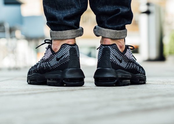 Chaussure Nike Air Max 95 Ultra Jacquard Black White Stealth Wolf Grey (3)