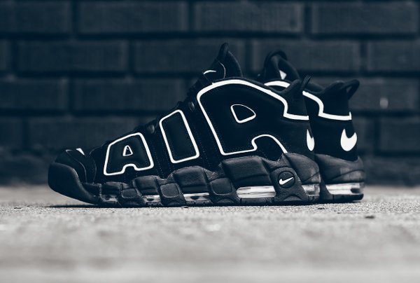 Chaussure Nike Air More Uptempo OG noire retro 2016 pas cher (1)