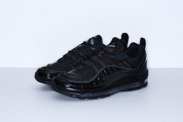 Chaussure Supreme x Nike Air Max 98 Black Black-Black (1)