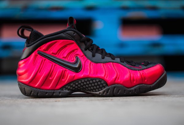 Nike Air Foamposite Pro University Red