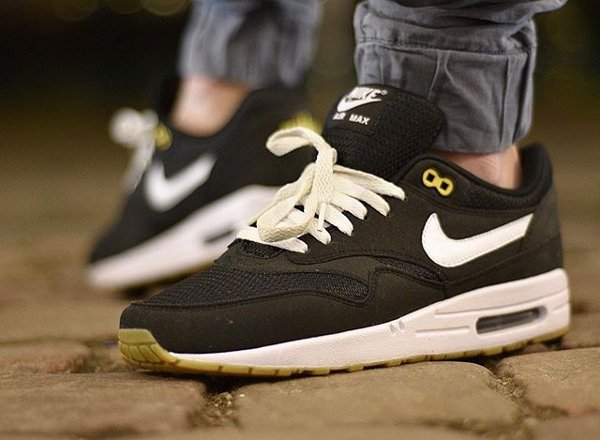Nike Air Max 1 ID Licky Bee - @blessedthesesoles