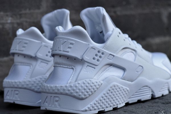 Nike Wmns Air Huarache blanche (2)