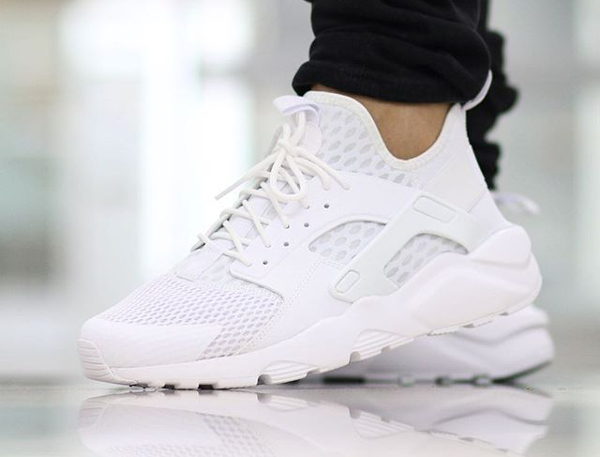 nike huarache ultra blanche