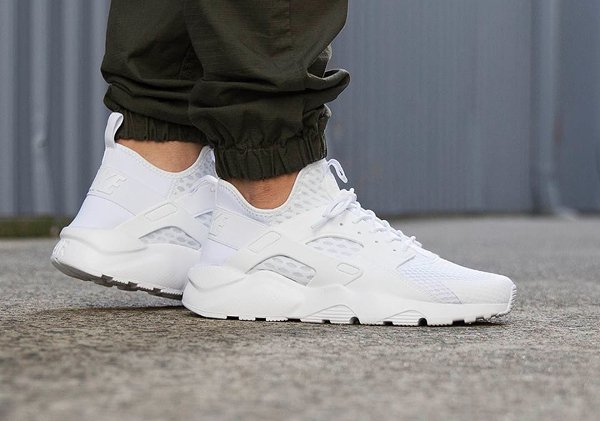 leninismo Halar Alta exposición Nike Air Huarache Run Ultra BR Triple White & Black