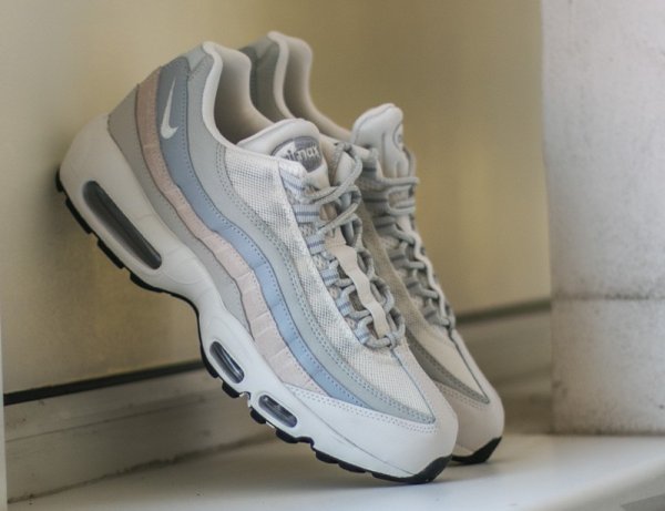 basket Nike Air Max 95 Essential Phantom homme (1)