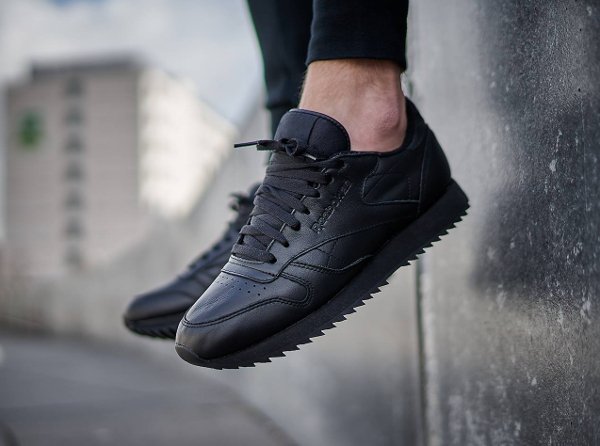 reebok classic leather clip black