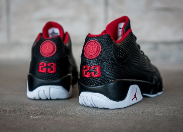 chaussure Air Jordan 9 Retro Low Black White Gym Red (4)