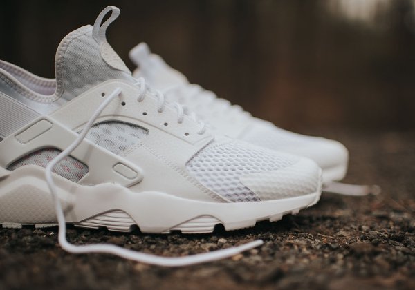 nike huarache ultra blanche