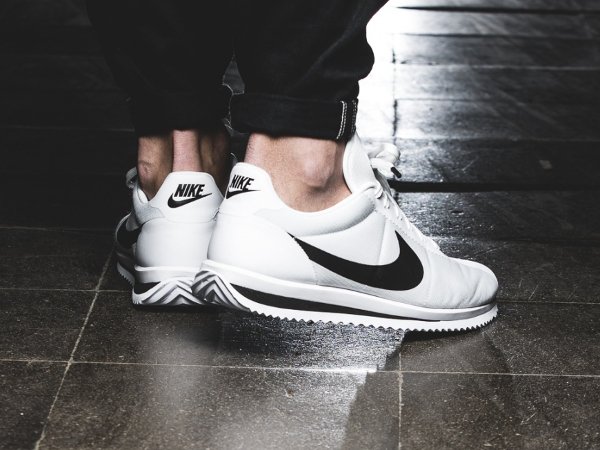 chaussure Nike Cortez Ultra blanche (3)