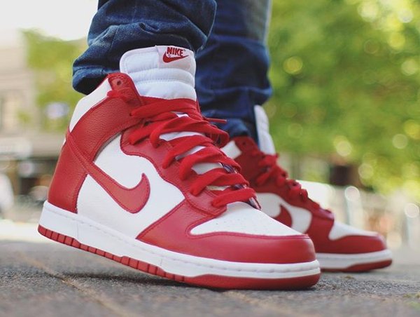 chaussure Nike Dunk High Retro White Red ST Johns 2016 aux pieds