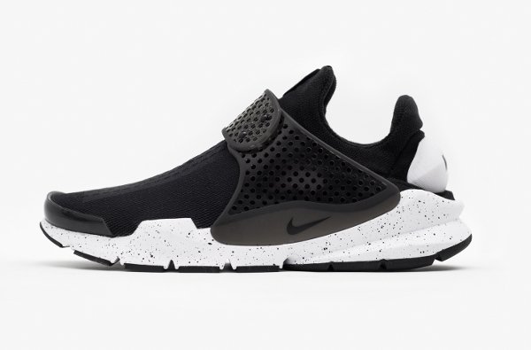 chaussure Nike Sock Dart SE noire et mouchetée (1)