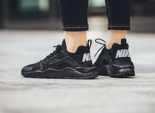 chaussure Nike Wmns Air Huarache Ultra Breathe Run Black (femme) (4)