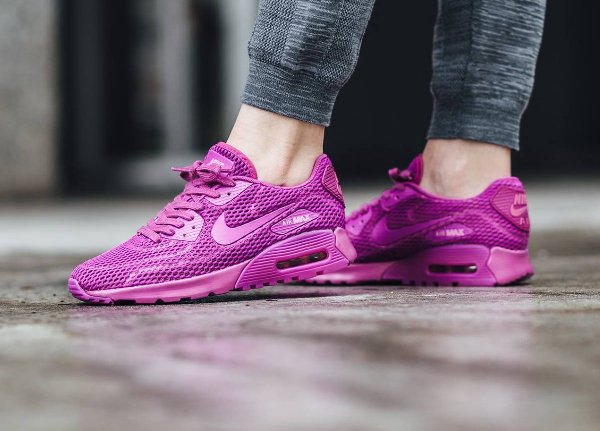 chaussure Nike Wmns Air Max 90 Ultra Breathe Hyper Violet (1)