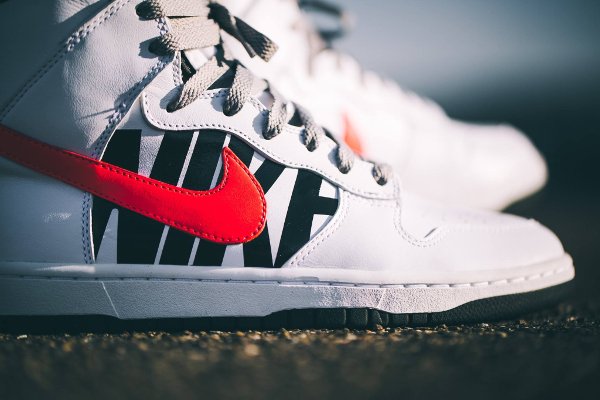 chaussure UNDFTD x Nike Dunk Hi Lux SP White Infrared (5)