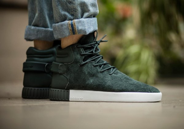 Basket Adidas Originals Tubular Invader Suede Shadow Ivy (vert bouteille)