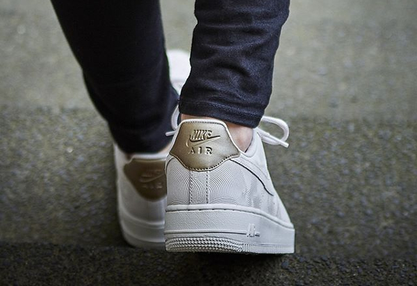 nike air force 1 suede pas cher