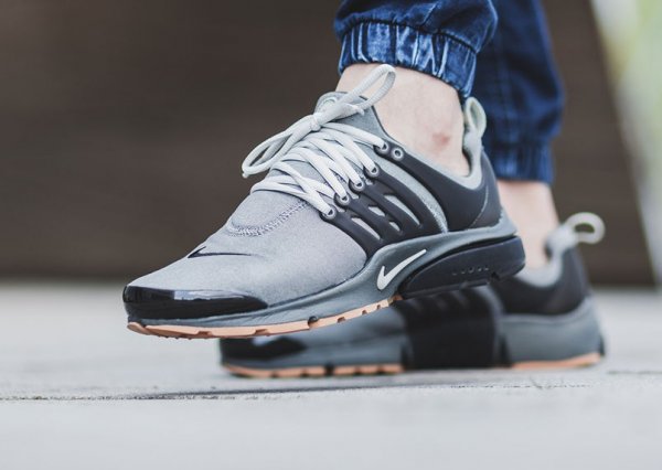 Basket Nike Air Presto PRM Denim Tumbled Grey Gum (1)