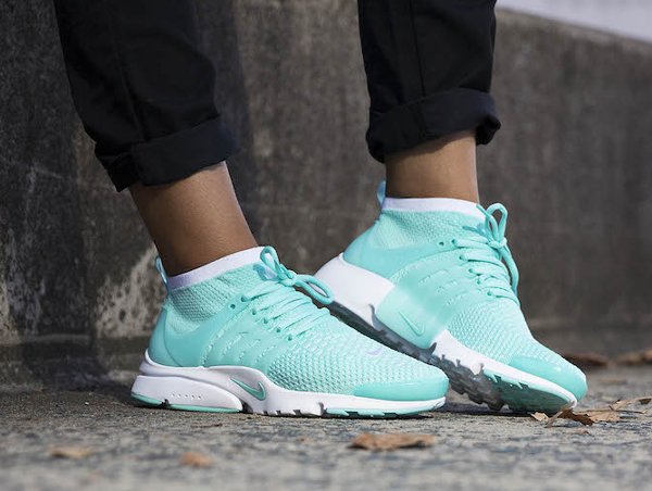 Basket Nike Wmns Air Presto Ultra Flyknit Hyper Turquoise