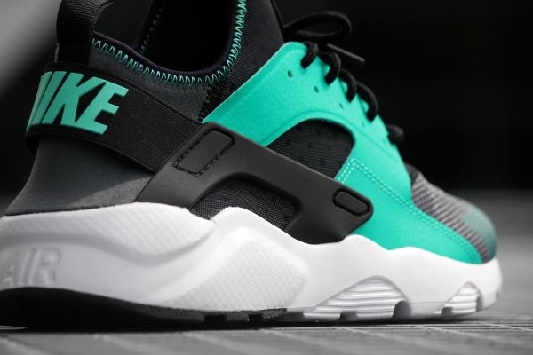 Chaussure Nike Air Huarache Run Ultra Dark Grey Menta (5)