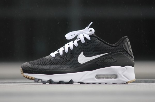 Chaussure Nike Air Max 90 Ultra Essential Black Gum (2)