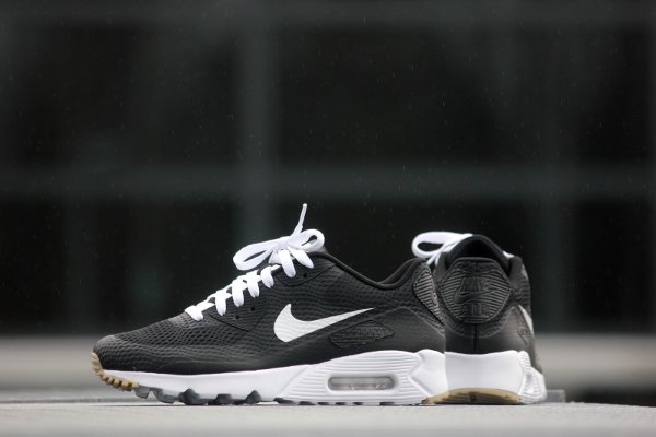 Chaussure Nike Air Max 90 Ultra Essential Black Gum (4)